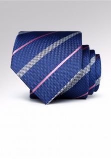 你知道几种西装领带的打法？